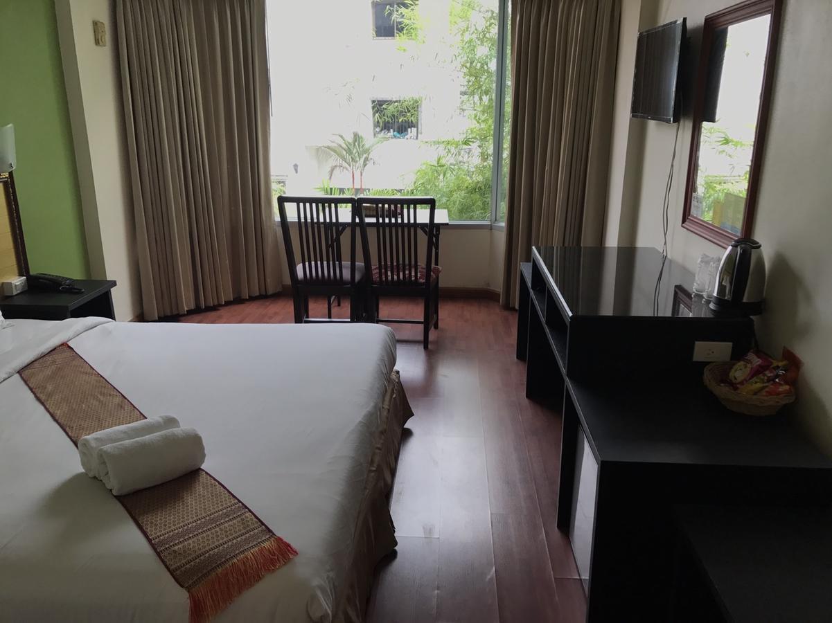 The Imperial Home Hotel Pak Kret Buitenkant foto