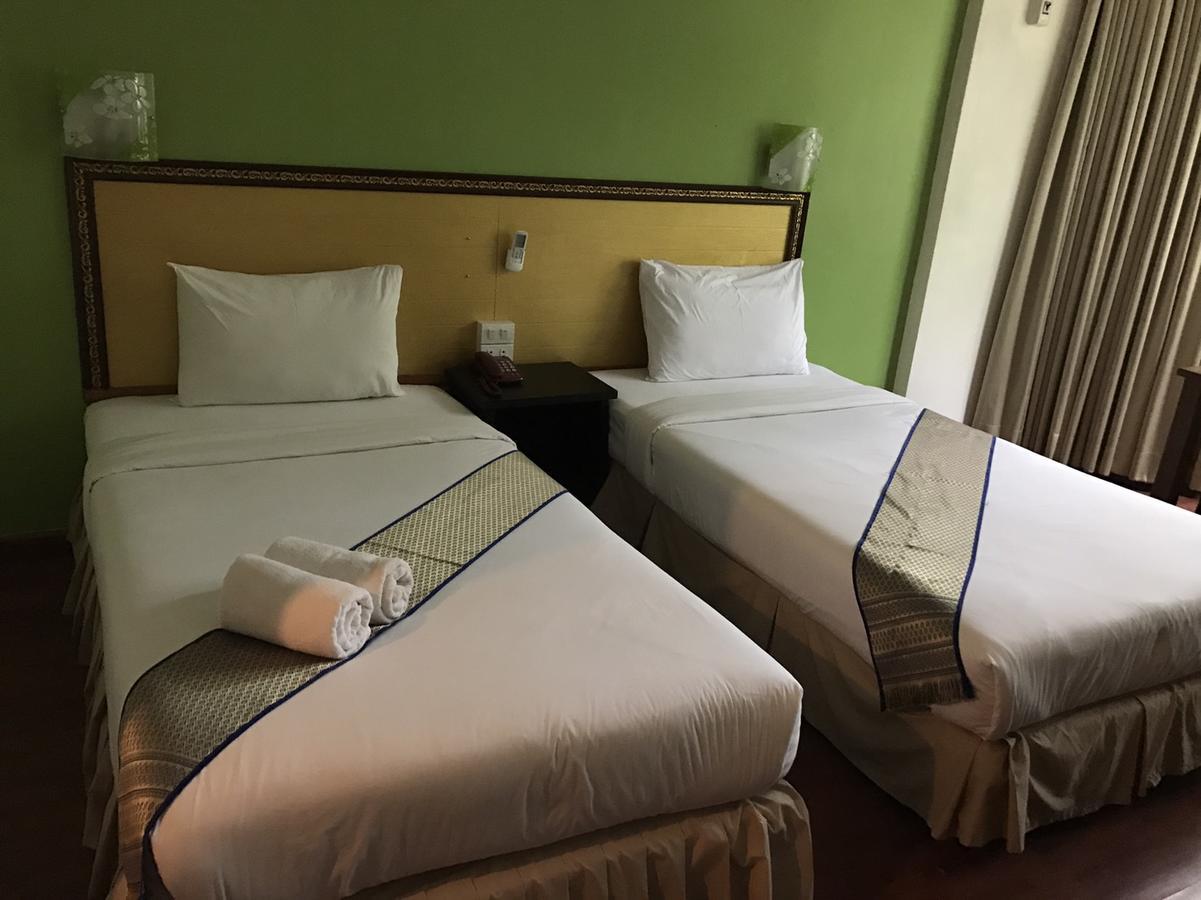 The Imperial Home Hotel Pak Kret Buitenkant foto