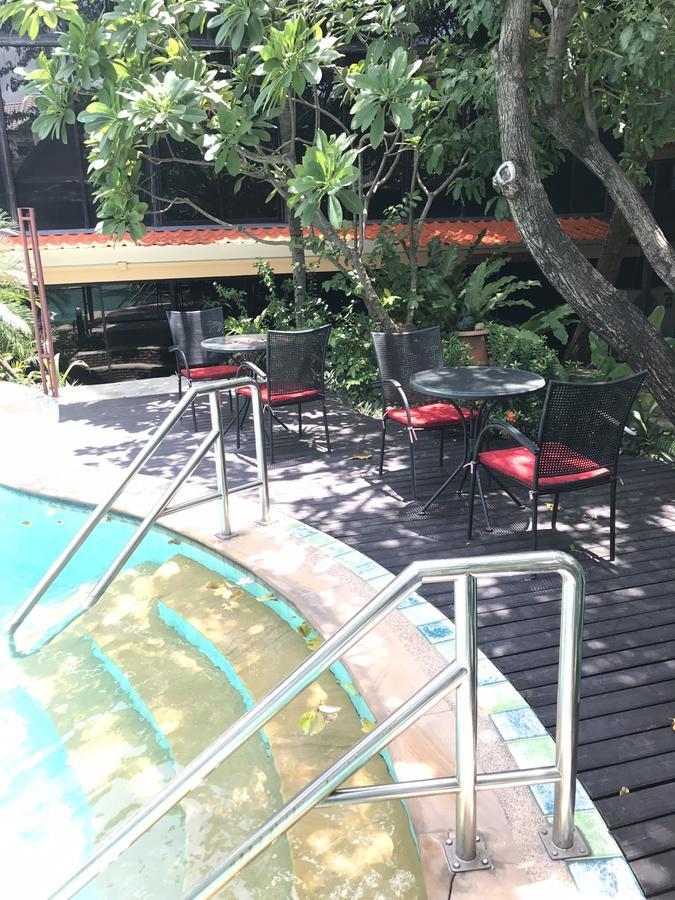 The Imperial Home Hotel Pak Kret Buitenkant foto