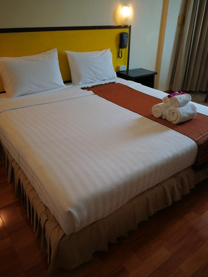 The Imperial Home Hotel Pak Kret Buitenkant foto